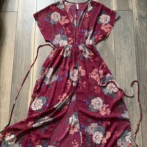 Sheer Burgundy Flower Glitter Cover